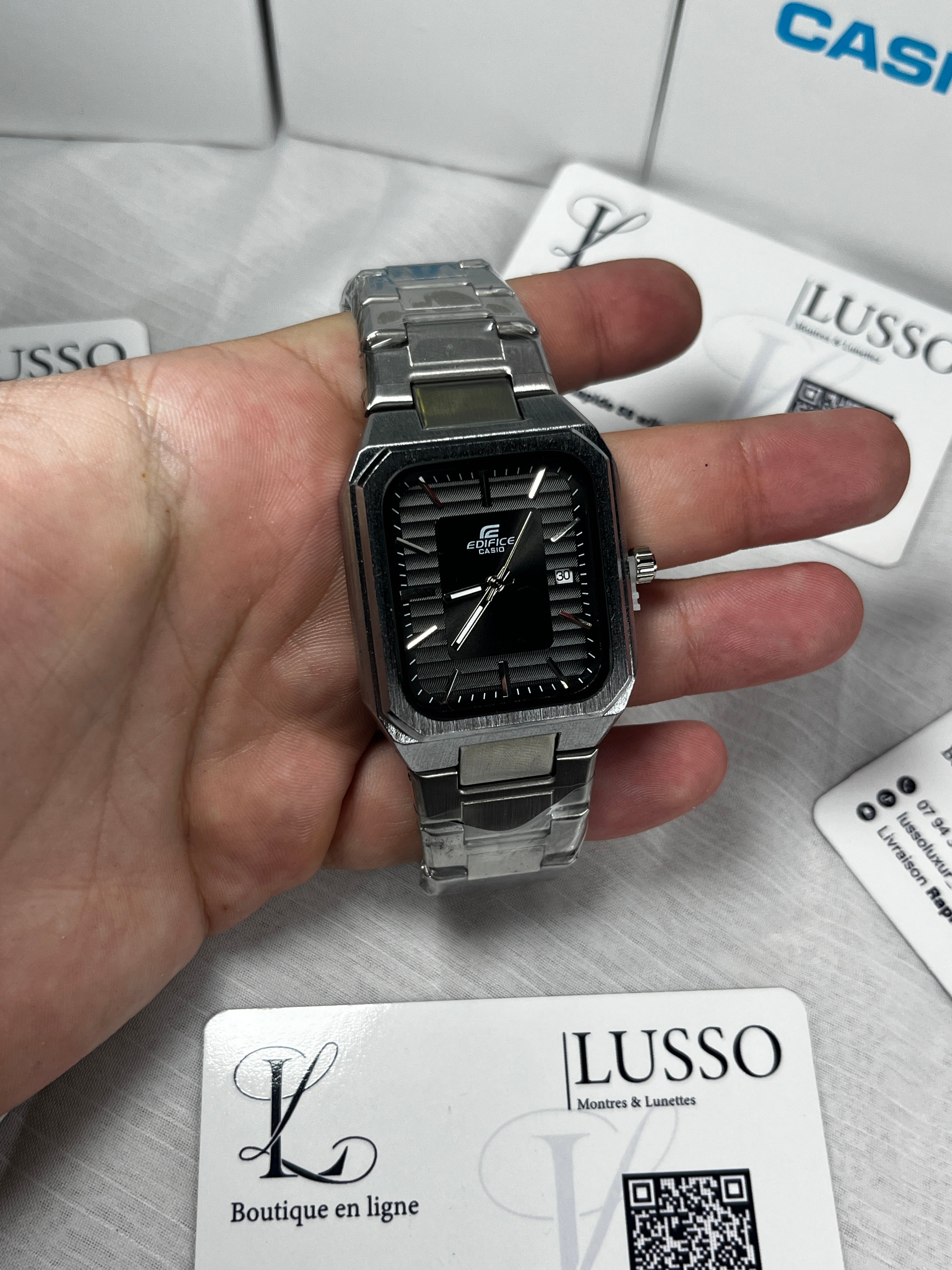 Casio edifice Carré